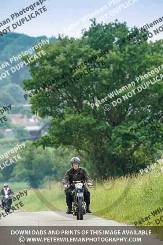 Vintage motorcycle club;eventdigitalimages;no limits trackdays;peter wileman photography;vintage motocycles;vmcc banbury run photographs